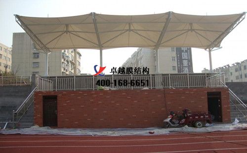 菏澤膜結(jié)構(gòu)看臺/主席臺/舞臺【菏澤職業(yè)學院等】工程設(shè)計施工案例