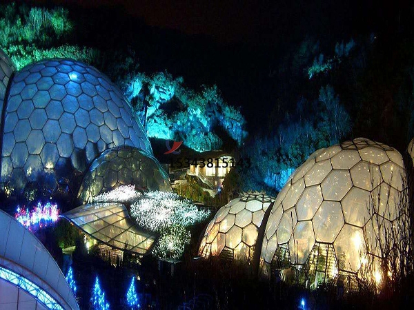 寶雞<font color='red'>張拉膜結構</font>專業(yè)生產(chǎn)【生產(chǎn)廠家】　