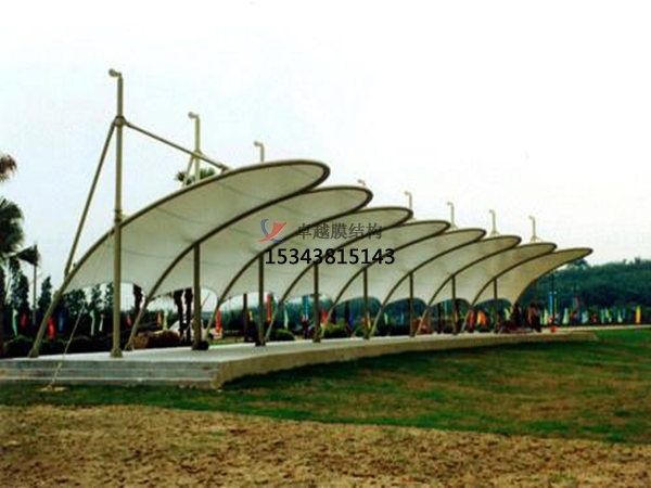 冬季搭建膜結(jié)構(gòu)需要注意事項有哪些？
