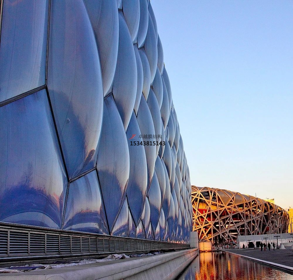 膜結構立面，讓建筑更柔軟！