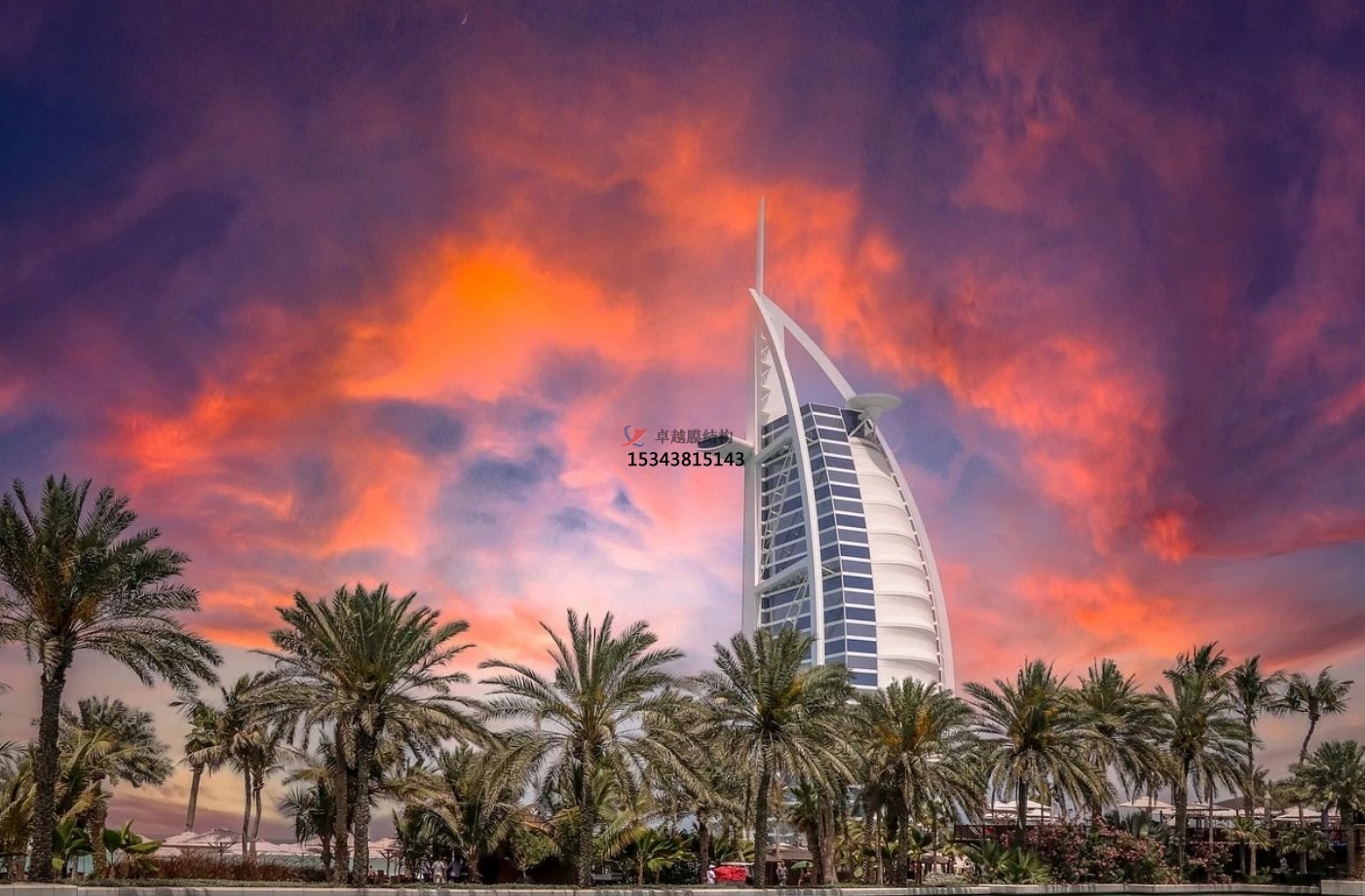 海口商業(yè)廣場膜結(jié)構(gòu)——海口膜結(jié)構(gòu)公司專業(yè)廠家