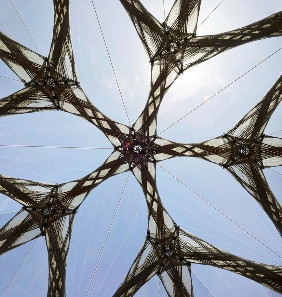 ETFE膜結(jié)構(gòu)多少錢一平方？為啥ETFE這么貴？