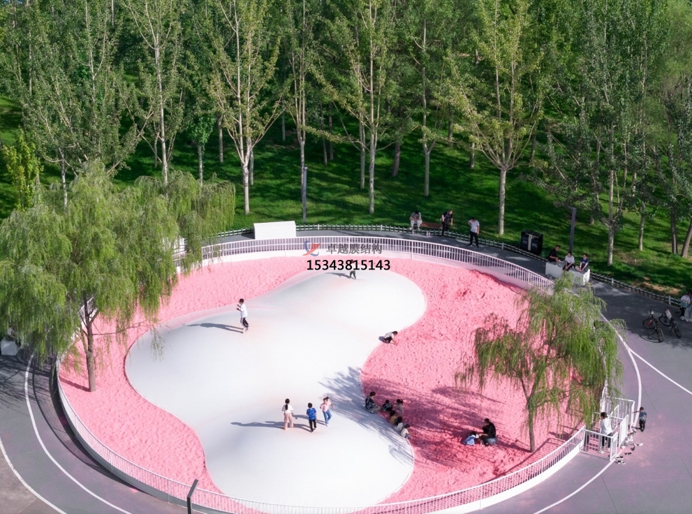 克拉瑪依膜結構公司【蹦蹦云膜結構】克拉瑪依<font color='red'>膜結構廠家</font>